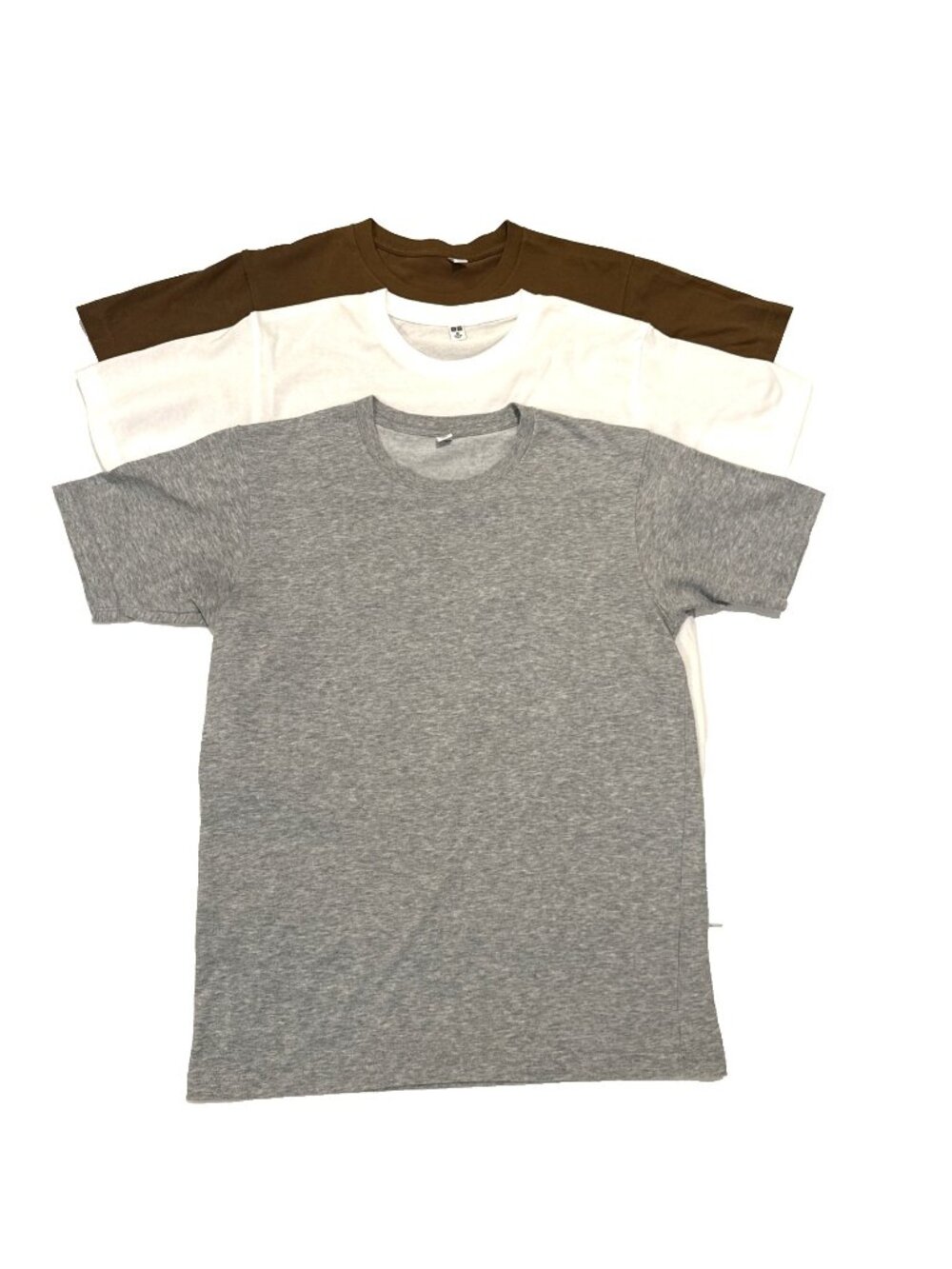 Uniqlo Set of 3 Men’s T-shirts Gray, White and Brown Size X-Small